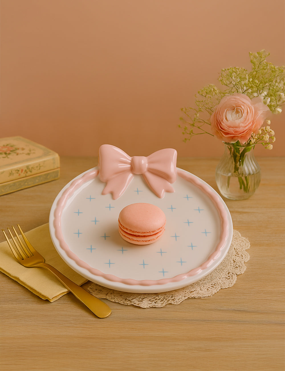 Wonderland Twinkle Ribbon Plate